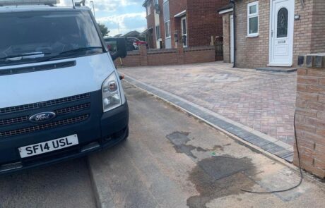 blackburn blockpaving driveway brickwall 01