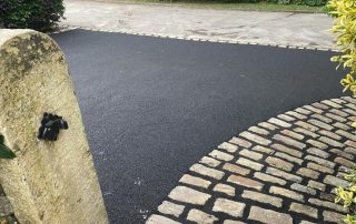 hasslington tarmac with cobble blocks driveway 17