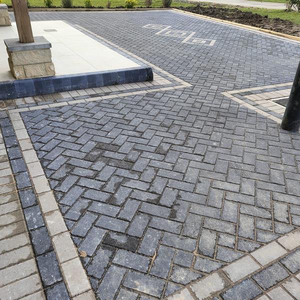 block paved driveway and patio clitheroe 28