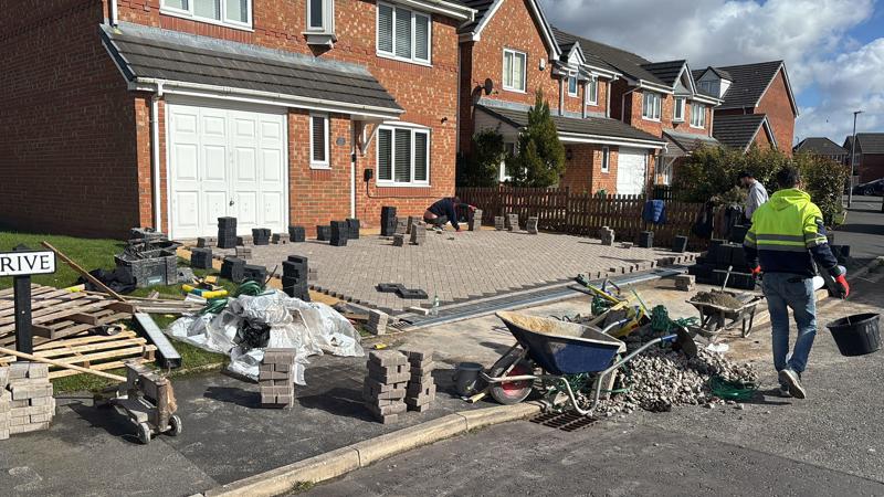 block paved driveway platform step bacup 7 block paved driveway platform step bacup 7