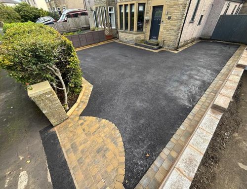 Tarmac Driveway with Autumn Paved Border | Burnley